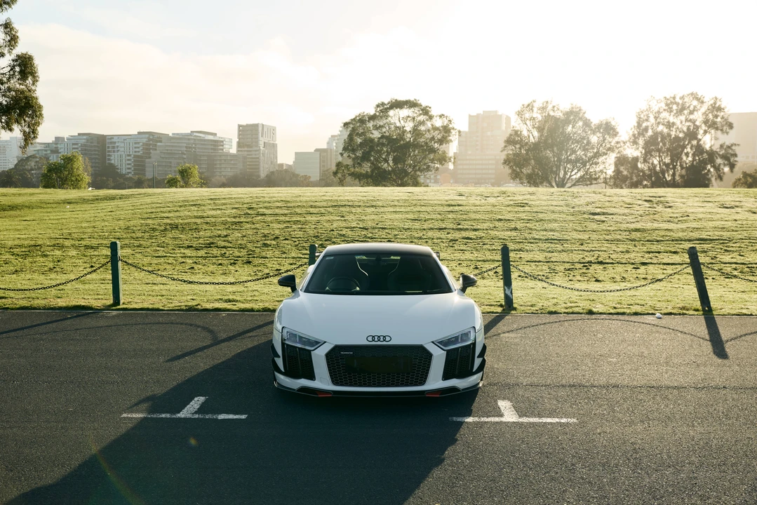2016 Audi 4S R8 - Image 10 of 31