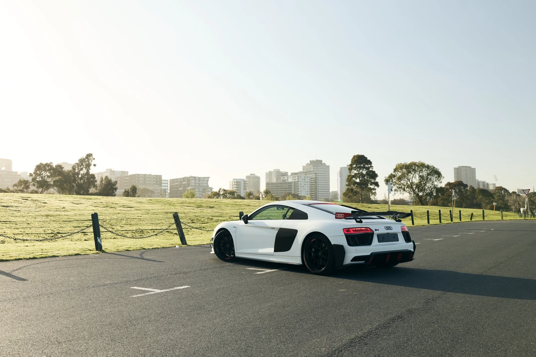 2016 Audi 4S R8 - Image 19 of 31