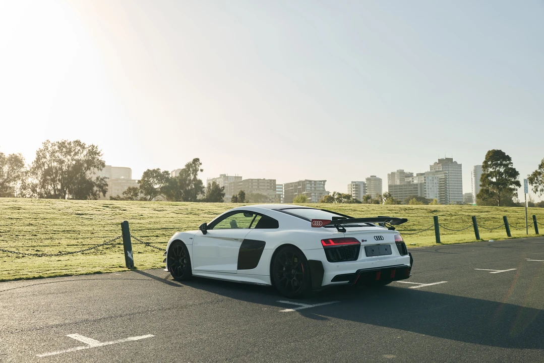 2016 Audi 4S R8 - Image 20 of 31