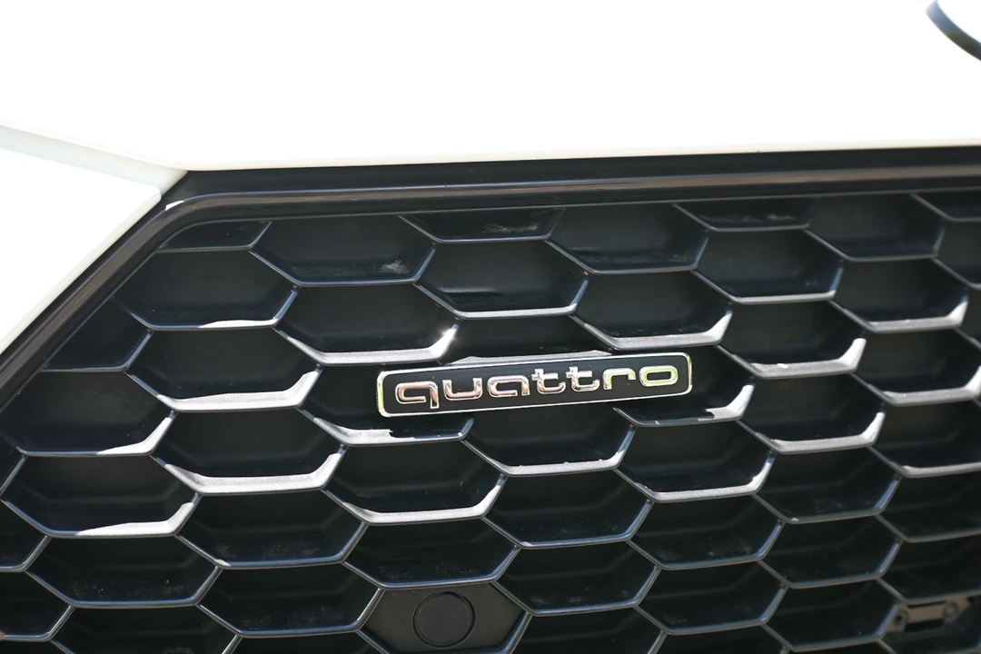 2016 Audi 4S R8 - Image 20 of 31