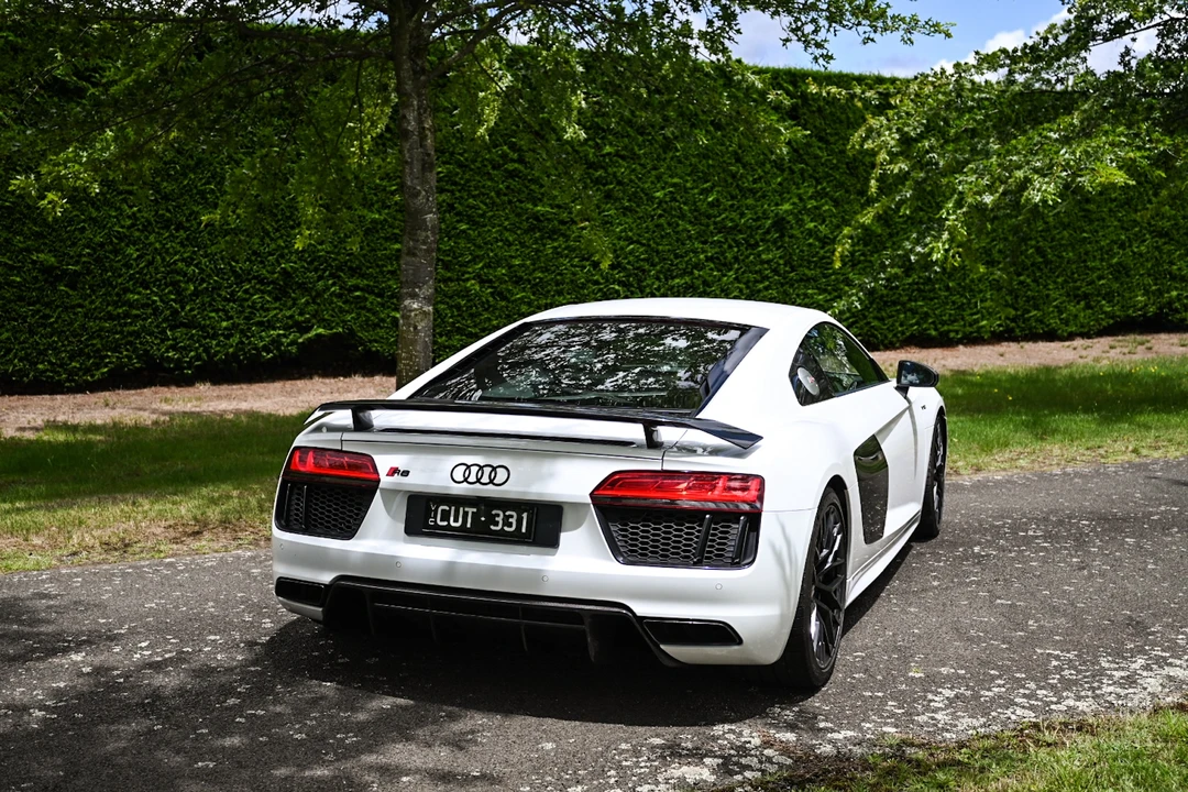 2016 Audi 4S R8 - Image 13 of 31