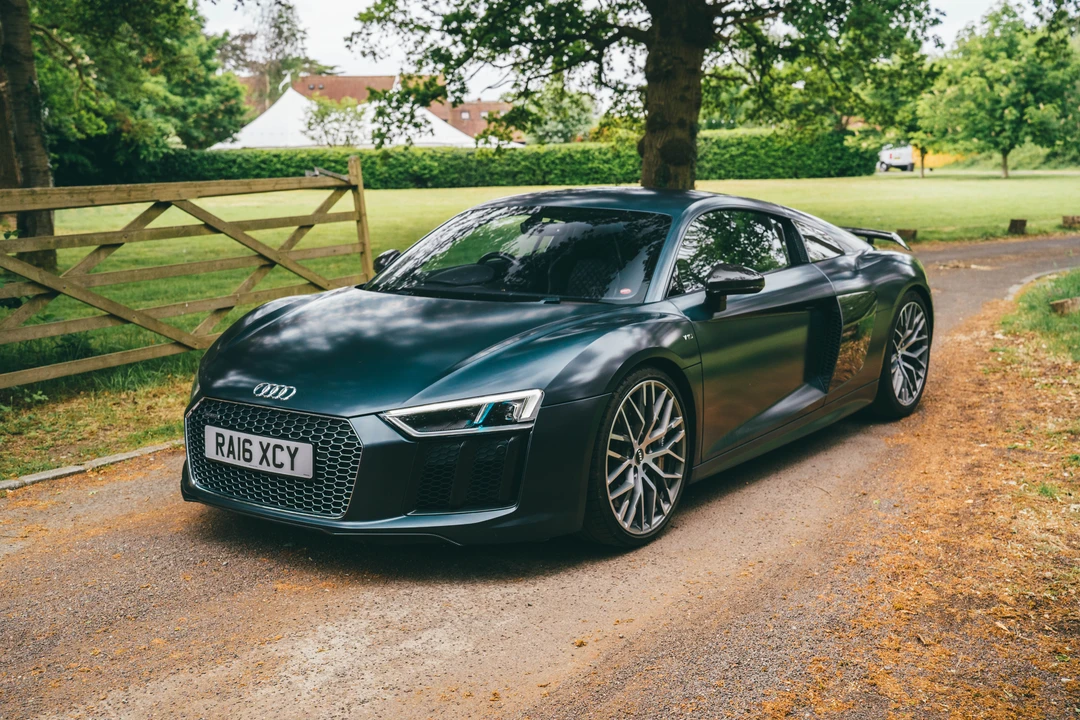 2016 Audi 4S R8 - Image 10 of 31