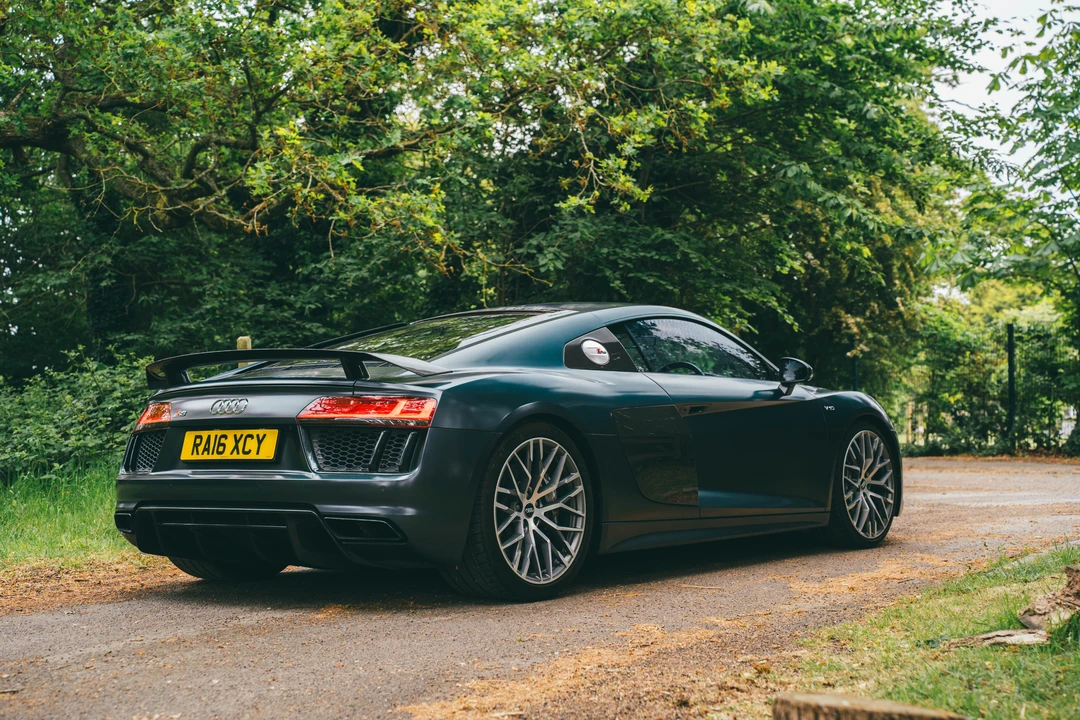 2016 Audi 4S R8 - Image 6 of 31