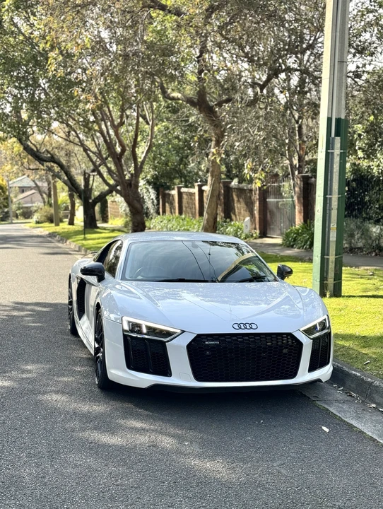 2015 Audi 4S R8 - Image 26 of 31