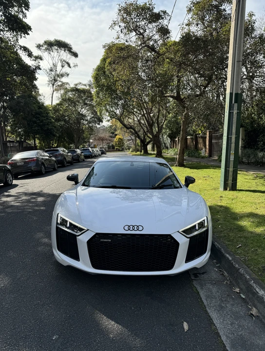 2015 Audi 4S R8 - Image 30 of 31