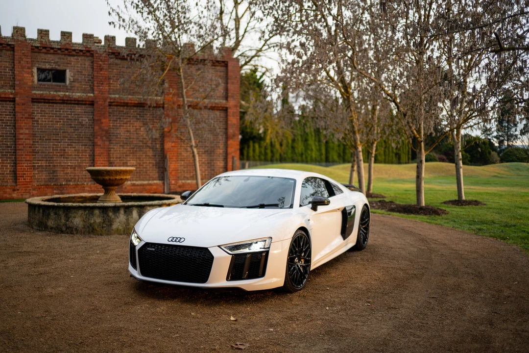 2015 Audi 4S R8 - Image 9 of 31
