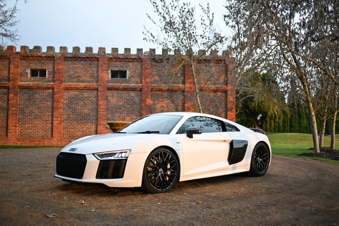 2015 Audi 4S R8 - Image 16 of 31