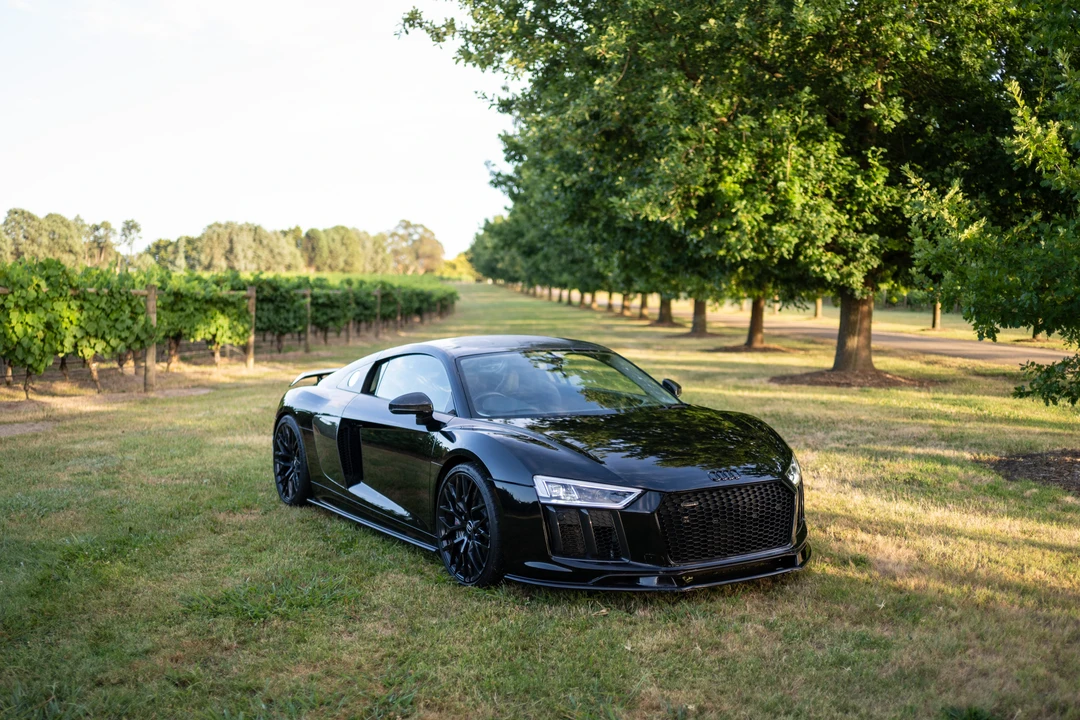 2016 Audi 4S R8 - Image 3 of 31