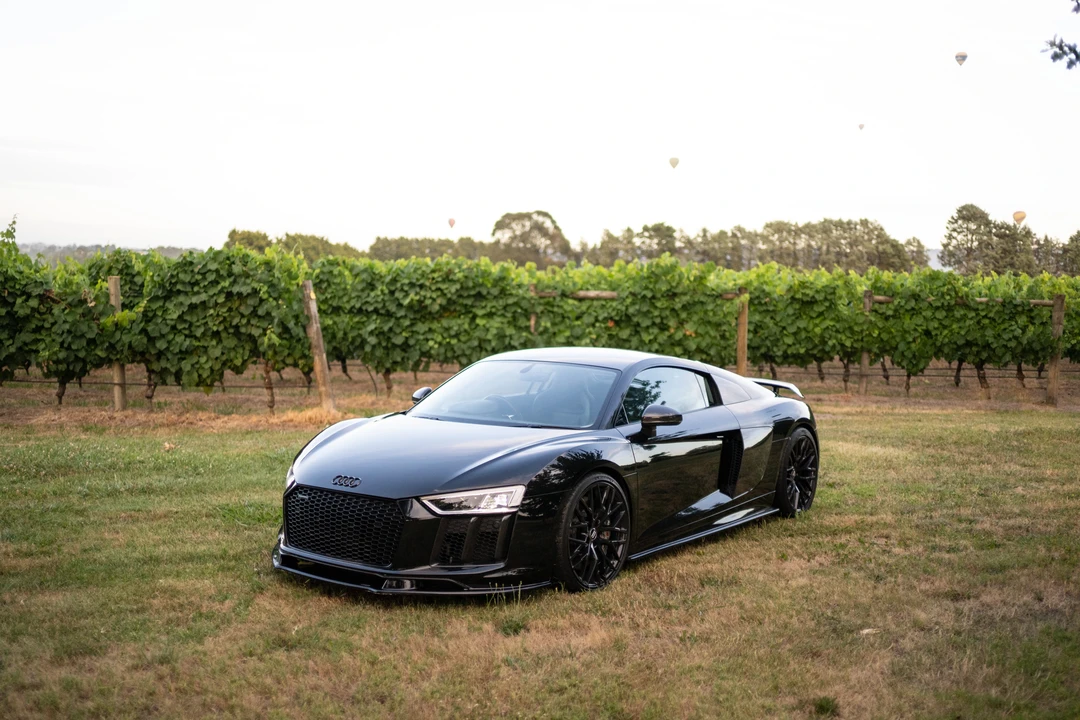 2016 Audi 4S R8 - Image 7 of 31