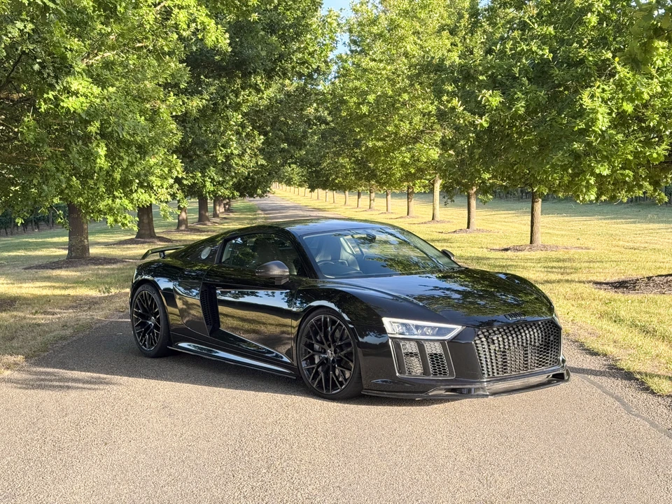 2016 Audi 4S R8 - Image 10 of 31