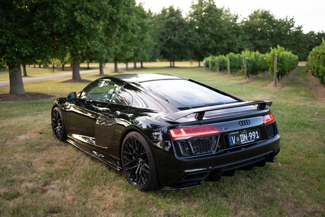 2016 Audi 4S R8 - Image 11 of 31