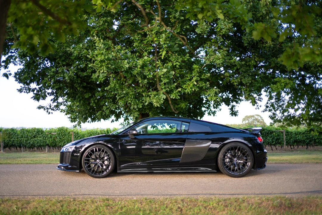 2016 Audi 4S R8 - Image 6 of 31