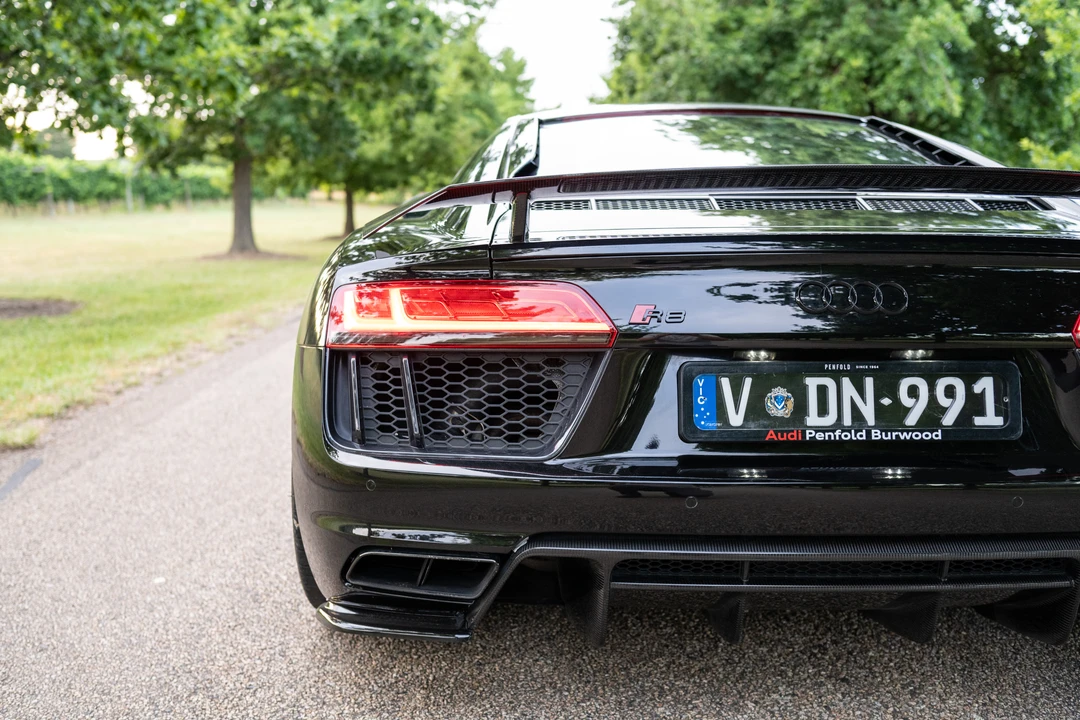 2016 Audi 4S R8 - Image 17 of 31