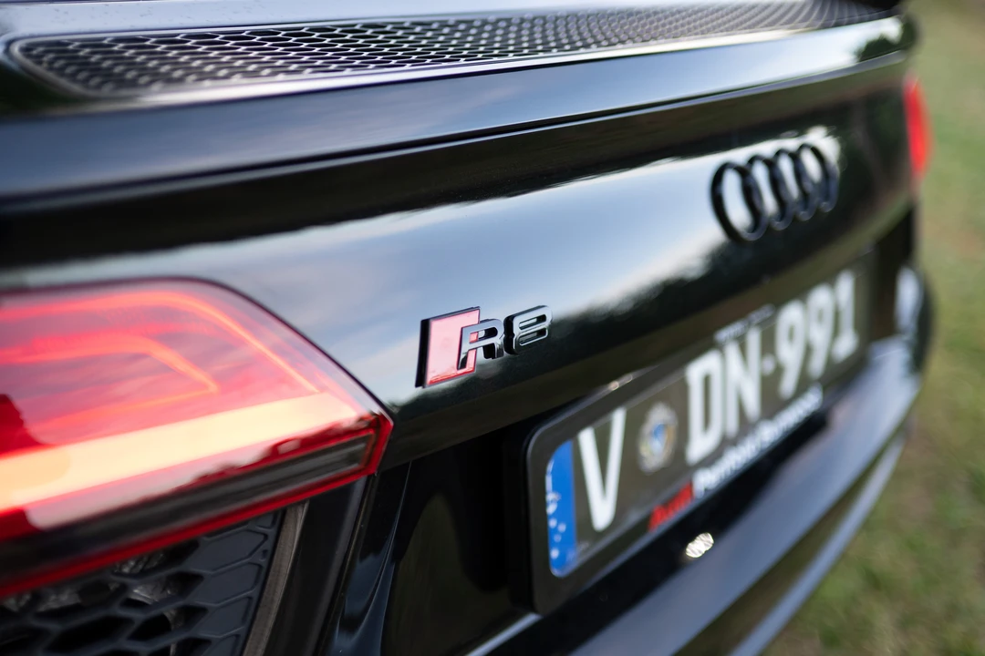 2016 Audi 4S R8 - Image 20 of 31