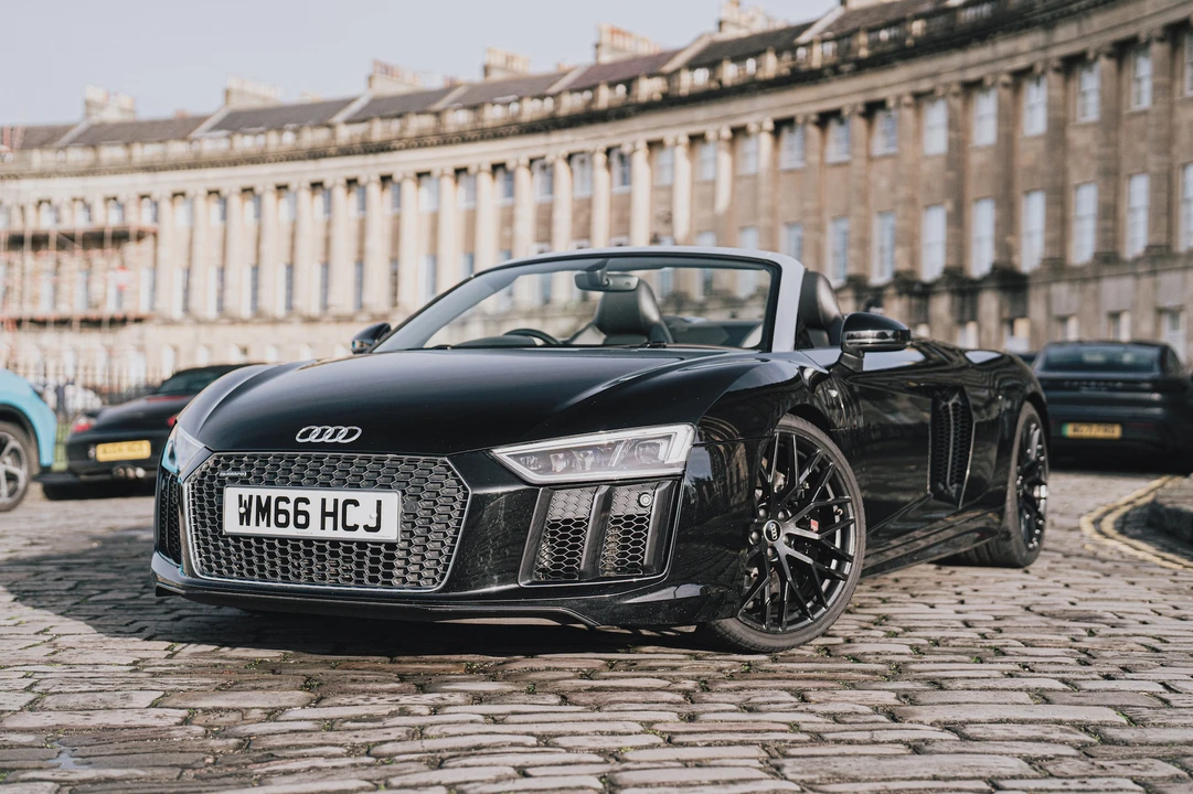 2017 Audi 4S R8 - Image 2 of 31