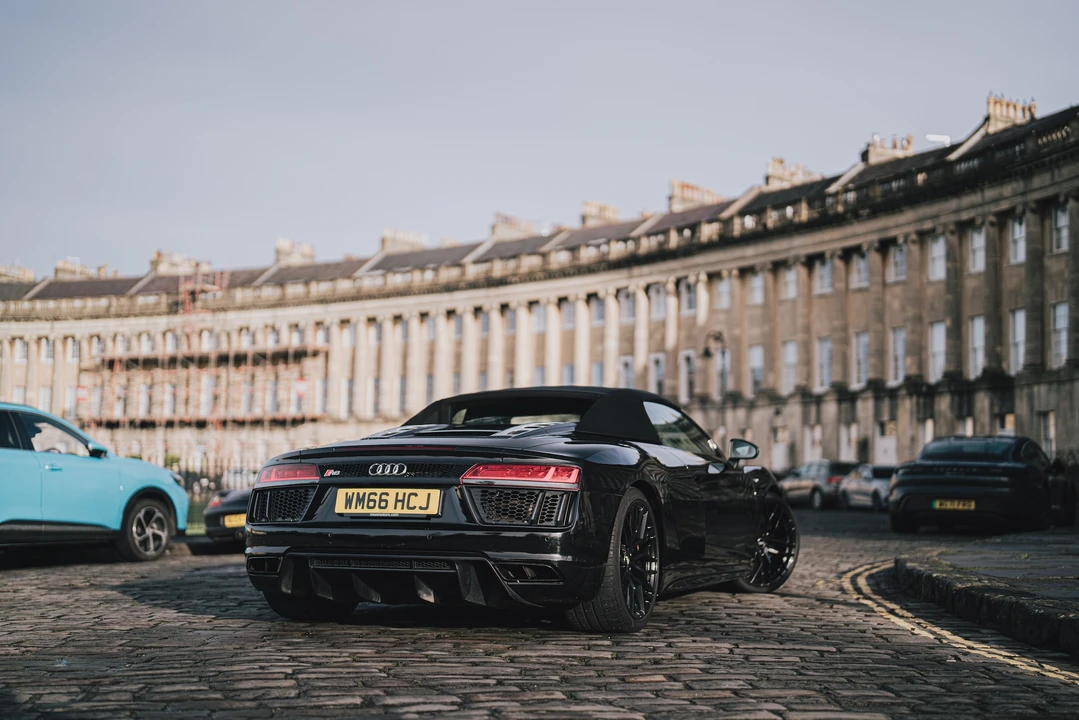 2017 Audi 4S R8 - Image 8 of 31