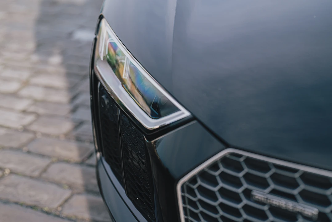 2017 Audi 4S R8 - Image 23 of 31