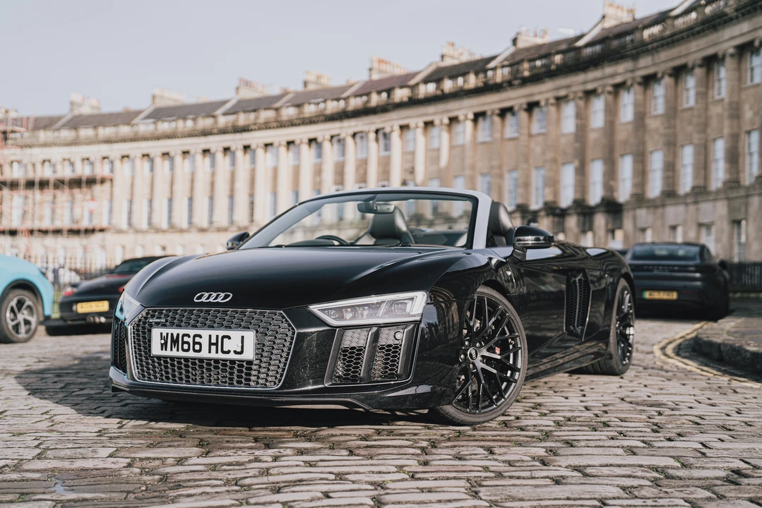 2017 Audi 4S R8 - Image 12 of 31