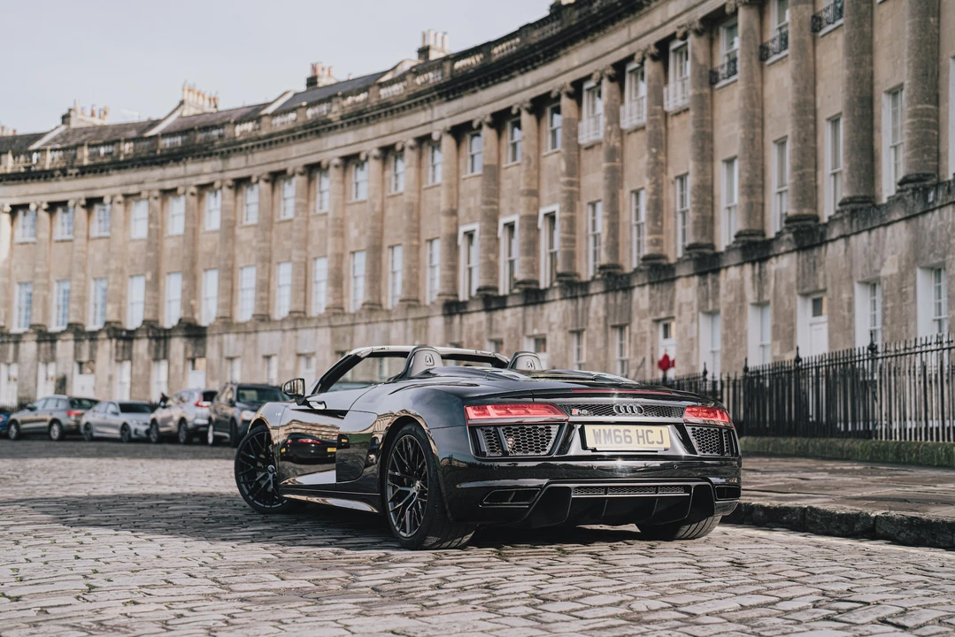 2017 Audi 4S R8 - Image 15 of 31