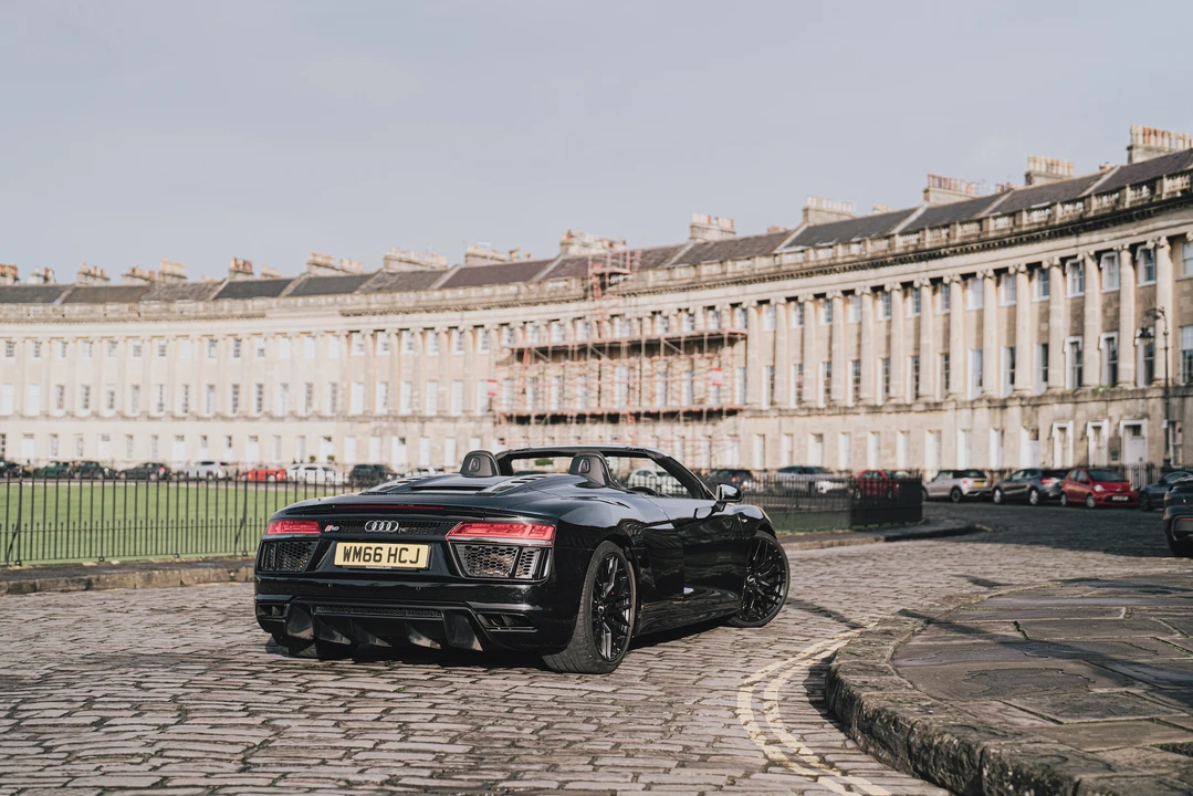 2017 Audi 4S R8 - Image 17 of 31
