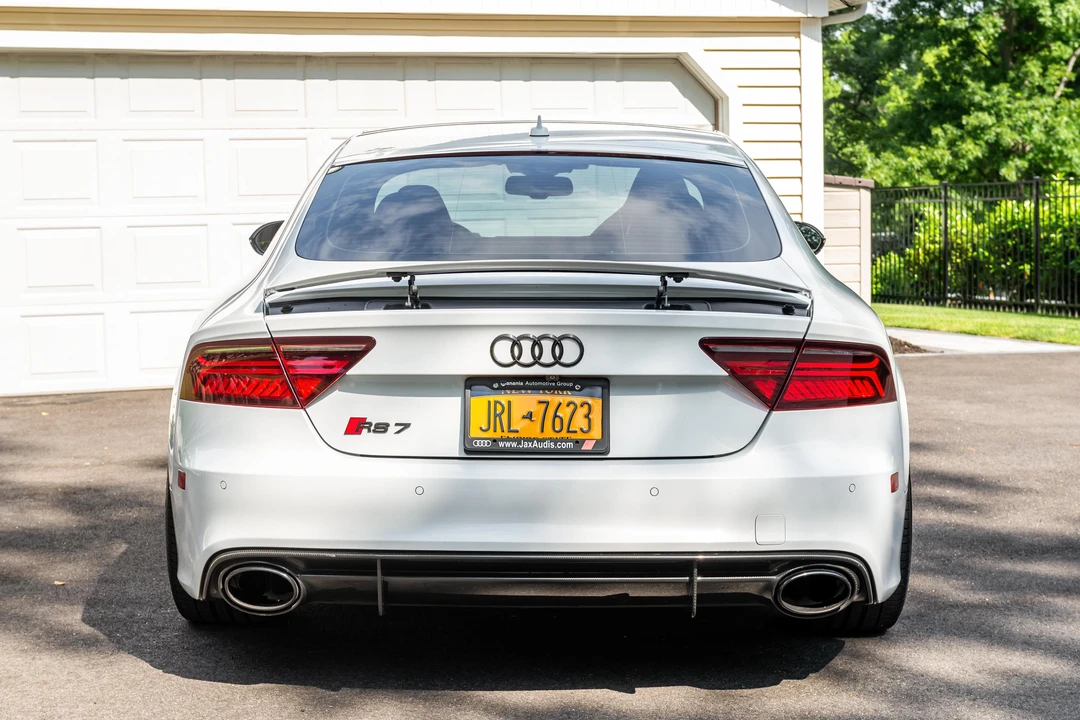 2016 Audi C7 RS7 - Image 9 of 31