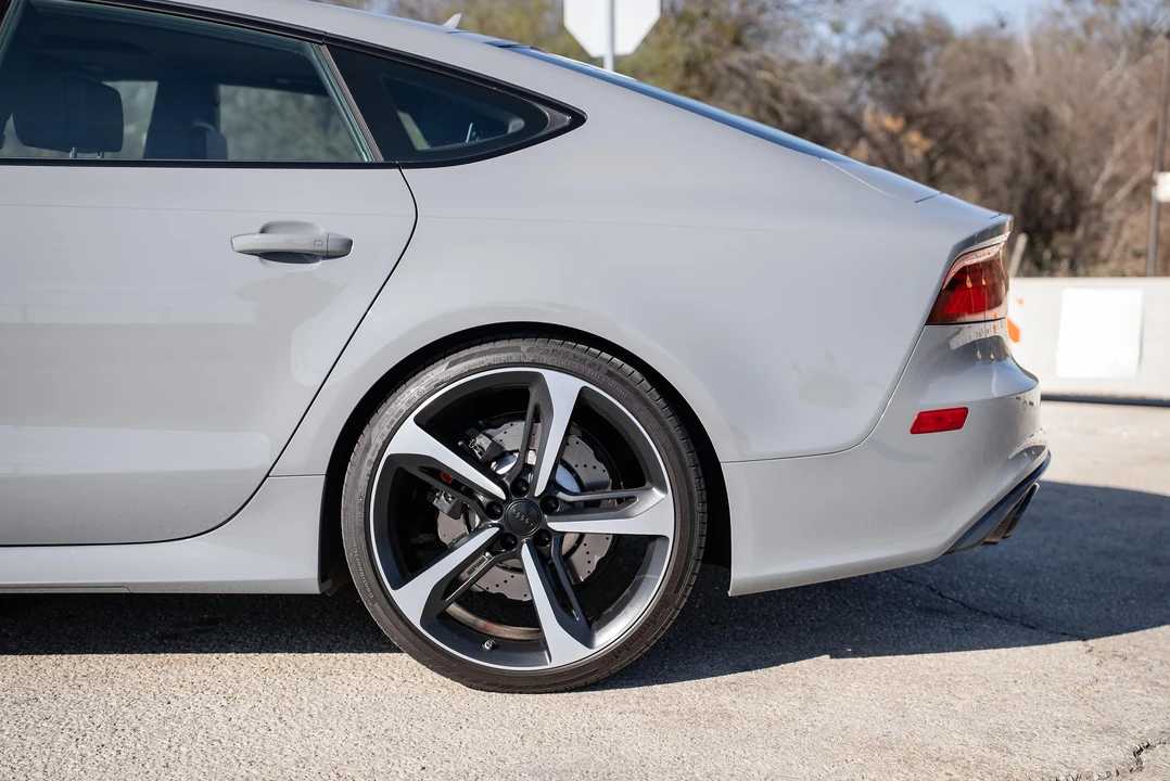 2016 Audi C7 RS7 - Image 30 of 31