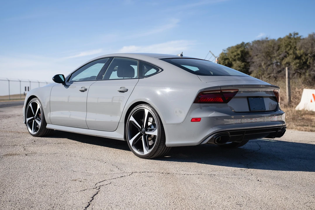 2016 Audi C7 RS7 - Image 10 of 31