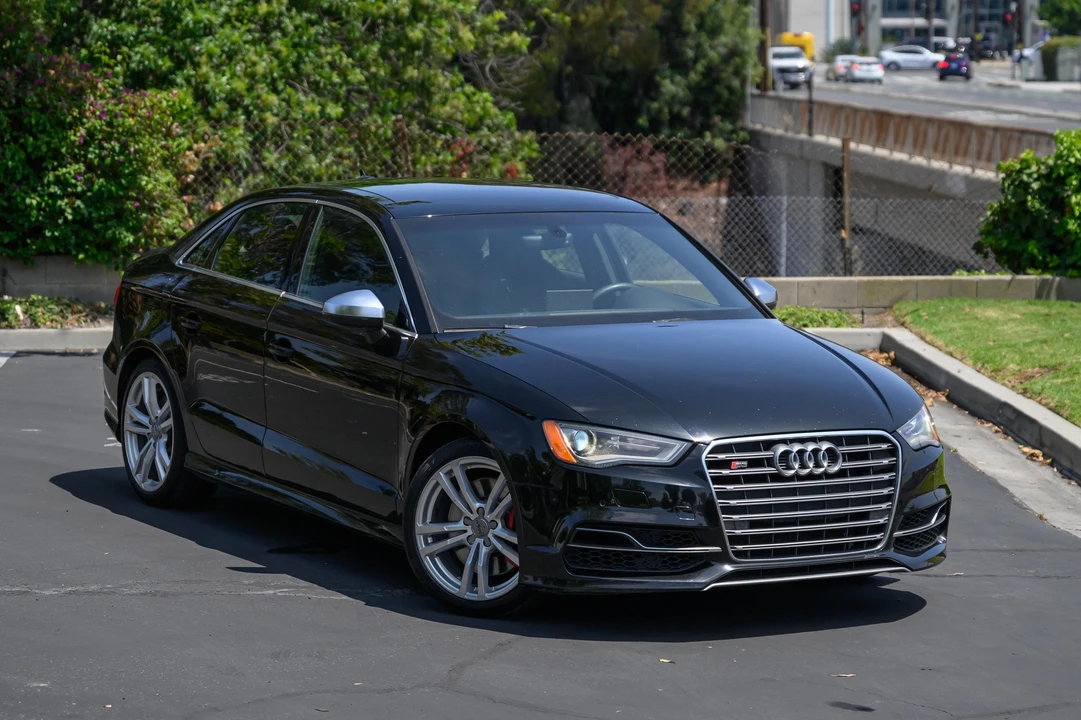 2016 Audi 8V S3 - Image 16 of 31