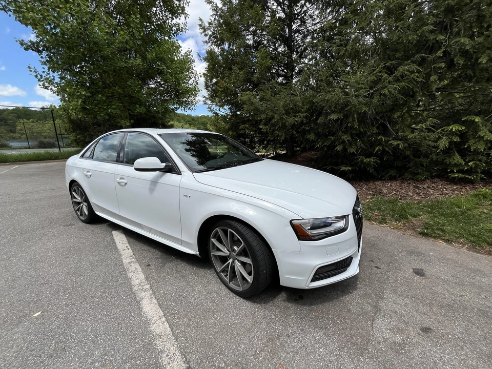 2016 Audi B8 S4 - Image 3 of 31