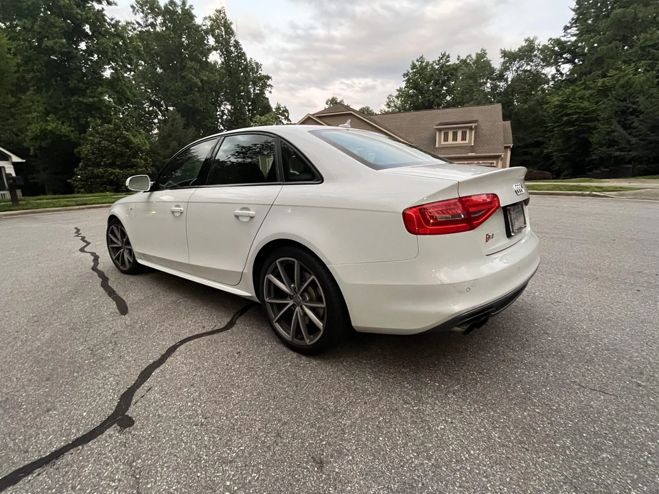 2016 Audi B8 S4 - Image 9 of 31
