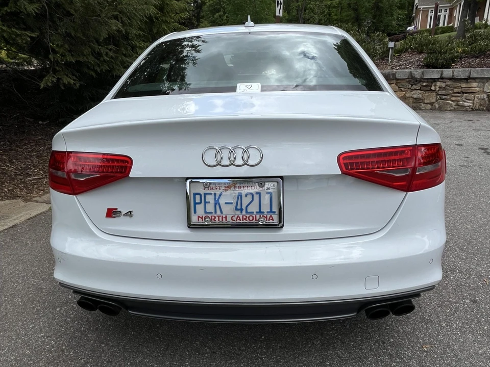 2016 Audi B8 S4 - Image 8 of 31