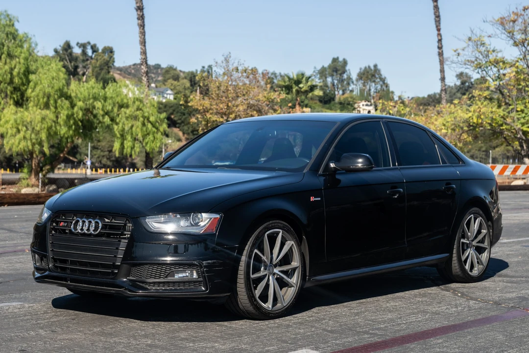 2016 Audi B8 S4 - Image 2 of 31