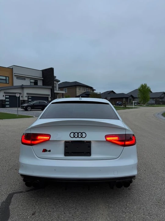 2016 Audi B8 S4 - Image 9 of 19