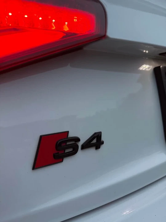 2016 Audi B8 S4 - Image 10 of 19