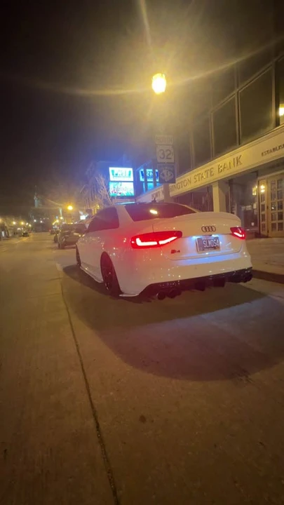2016 Audi B8 S4 - Image 8 of 15