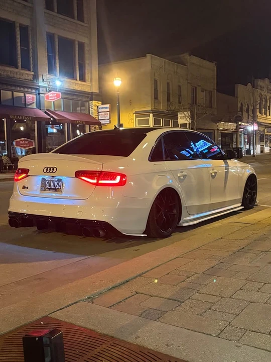 2016 Audi B8 S4 - Image 2 of 15