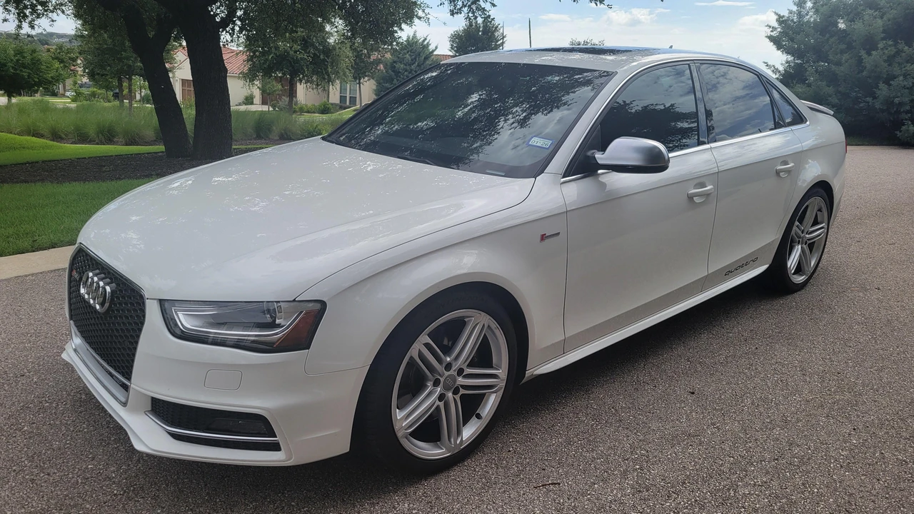 2016 Audi B8 S4 - Image 8 of 31