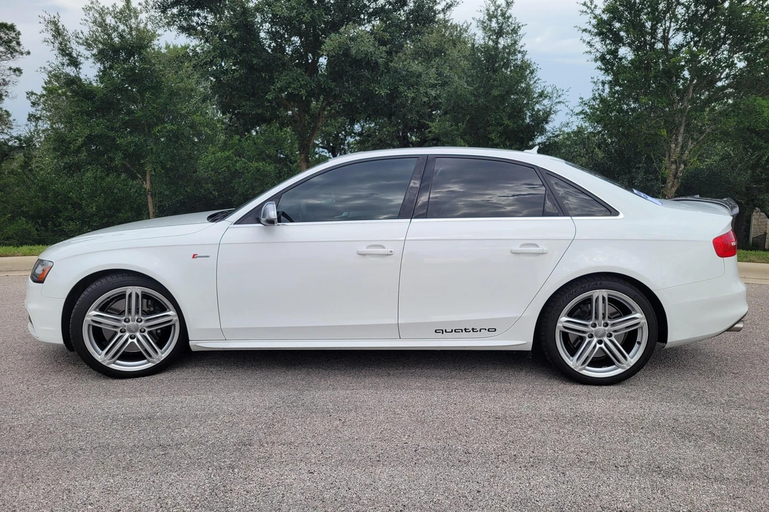 2016 Audi B8 S4 - Image 3 of 31