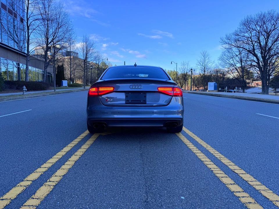 2016 Audi B8 S4 - Image 11 of 31