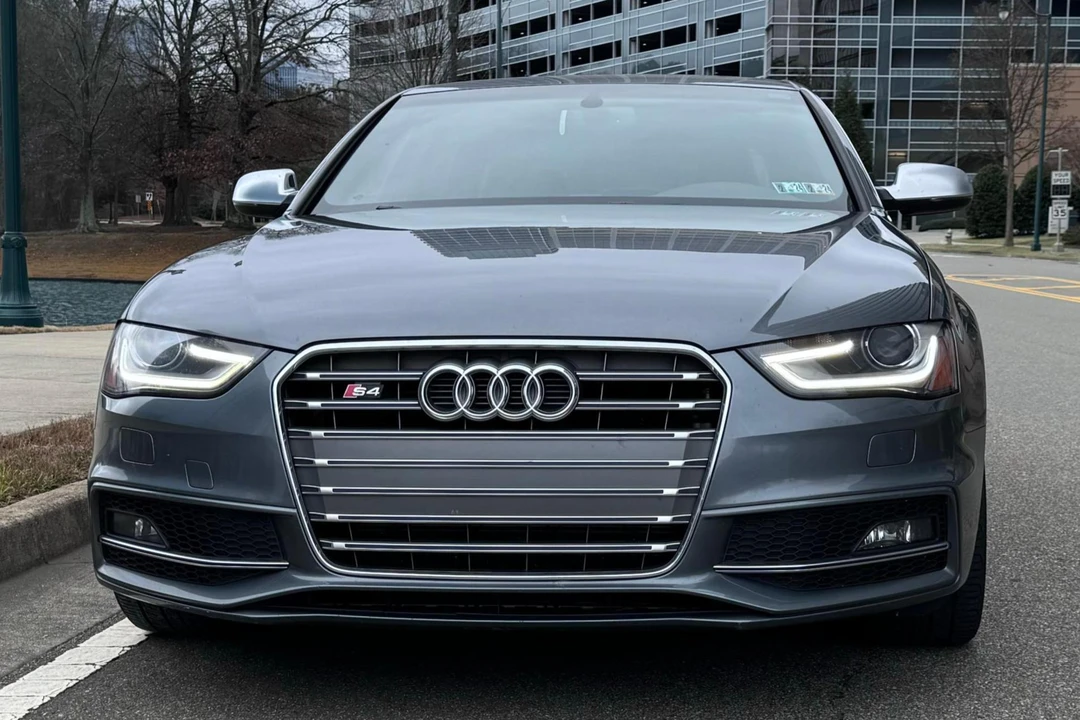 2016 Audi B8 S4 - Image 2 of 31