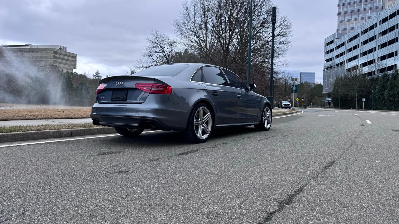 2016 Audi B8 S4 - Image 13 of 31