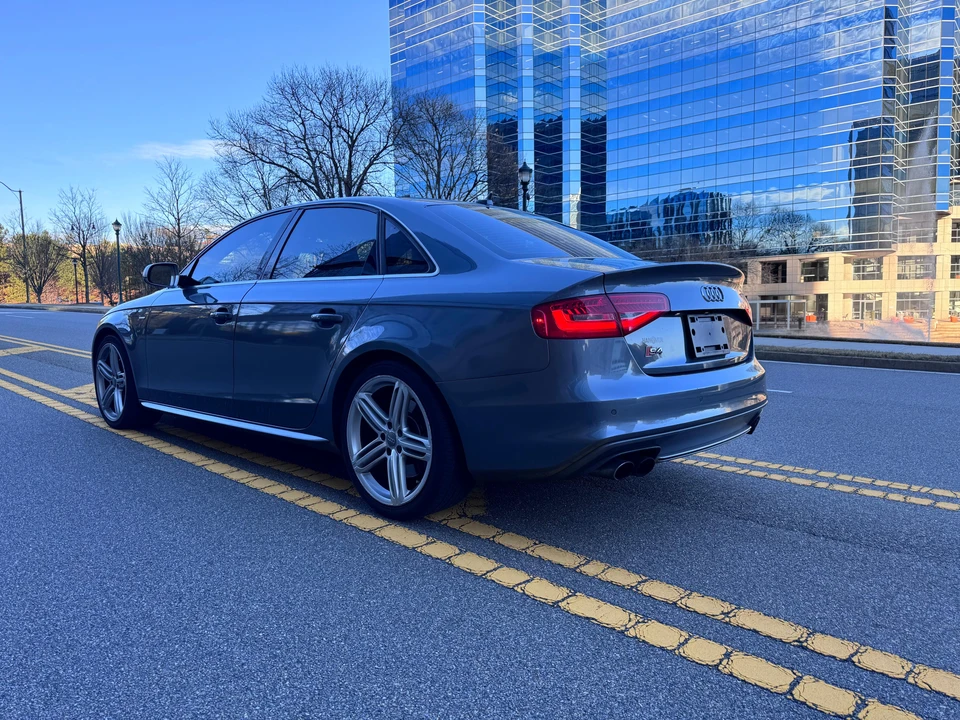 2016 Audi B8 S4 - Image 10 of 31
