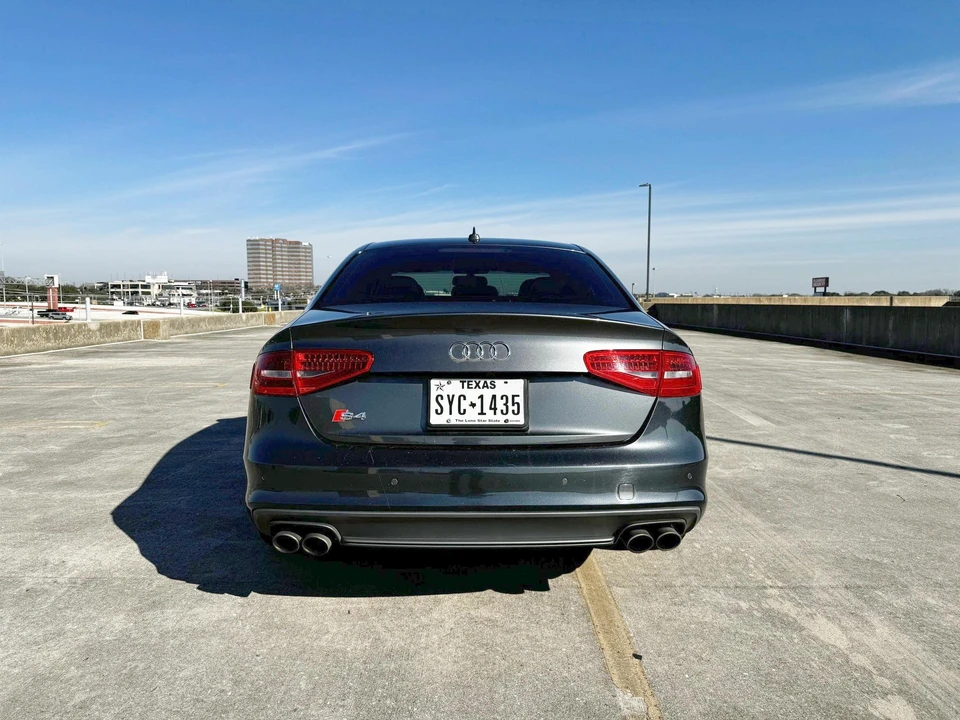 2016 Audi B8 S4 - Image 16 of 31