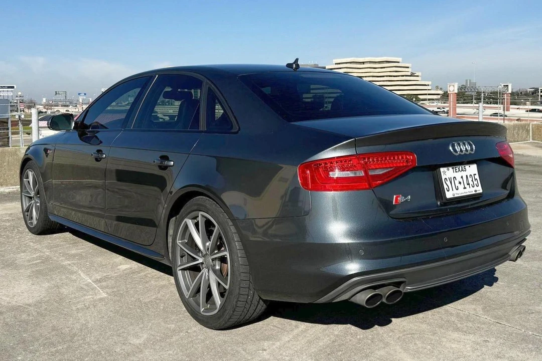 2016 Audi B8 S4 - Image 4 of 31