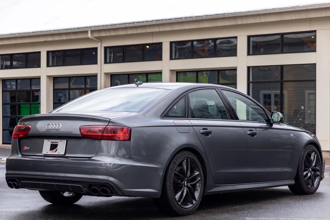 2016 Audi C7 S6 - Image 9 of 21