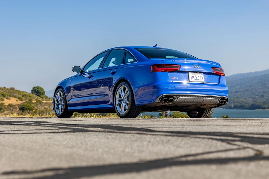 2016 Audi C7 S6 - Image 10 of 31