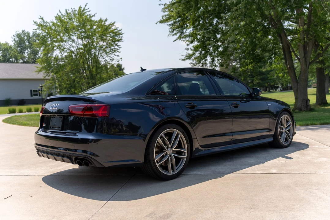 2016 Audi C7 S6 - Image 18 of 31
