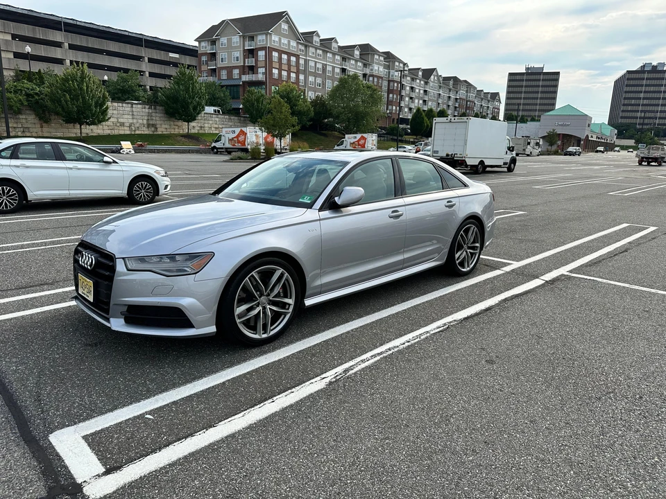 2016 Audi C7 S6 - Image 13 of 31