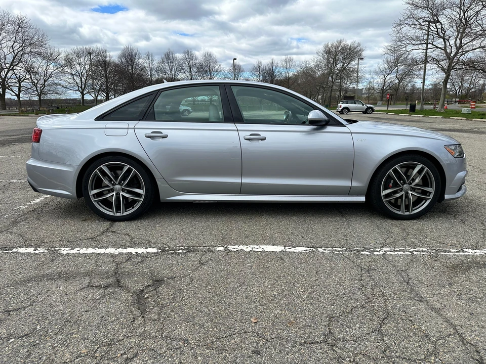 2016 Audi C7 S6 - Image 19 of 31