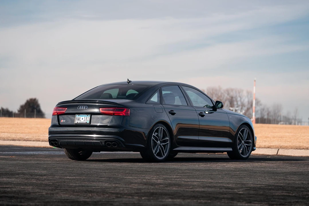 2016 Audi C7 S6 - Image 9 of 31